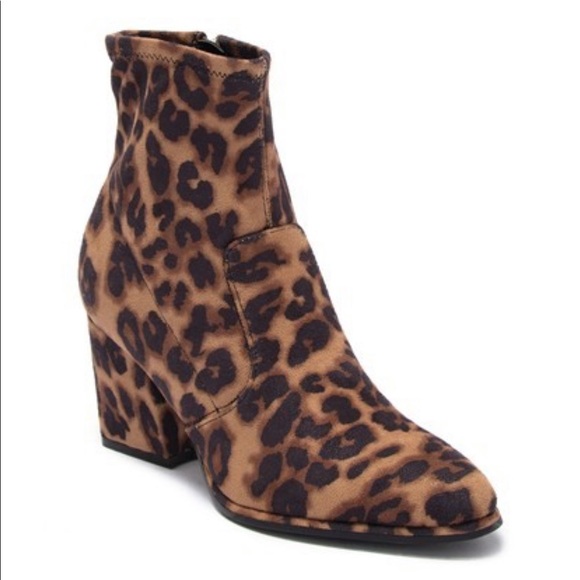 Marc Fisher Shoes - Marc Fisher Leopard Stretch Bootie size 7.5